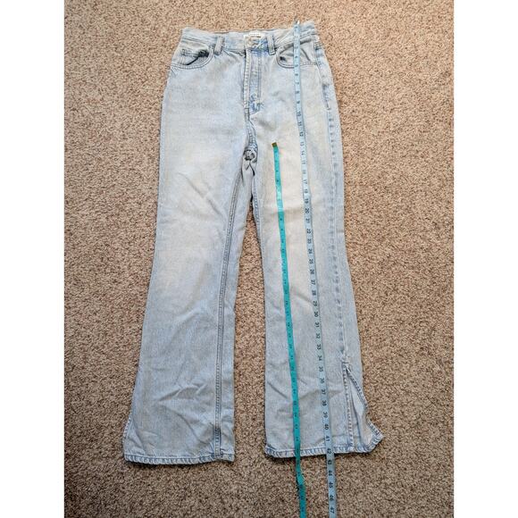 PACSUN Woman's Jeans Button Fly; 29, Longer style; Light Wash, Low rise, Flared - Picture 5 of 14